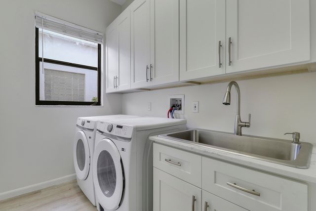 147 Sedona Way, Palm Beach Gardens, FL 33418