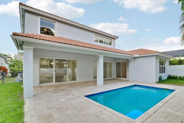 147 Sedona Way, Palm Beach Gardens, FL 33418