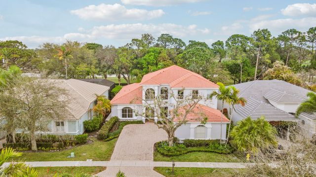 147 Sedona Way, Palm Beach Gardens, FL 33418