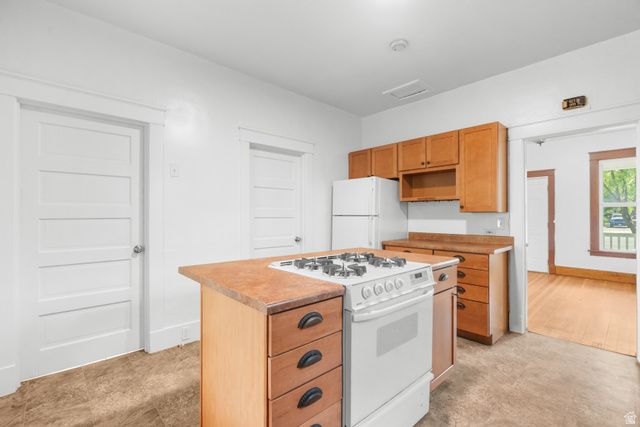 263 N HARRISVILLE RD, Ogden, UT 84404