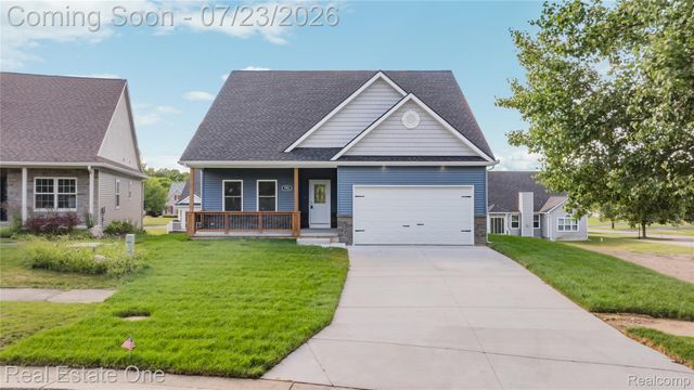 7453 Village Court, Springfield Charter Township, MI 48350