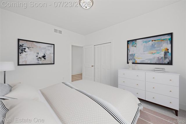 7453 Village Court, Springfield Charter Township, MI 48350