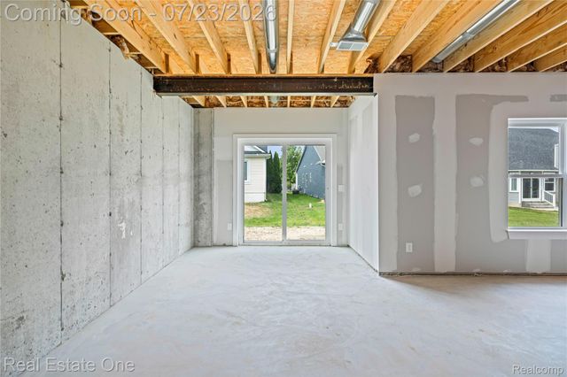 7453 Village Court, Springfield Charter Township, MI 48350