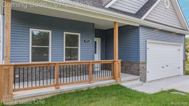 7453 Village Court, Springfield Charter Township, MI 48350
