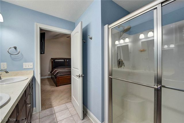 3654 Elizabeth Drive, Vermilion, OH 44089