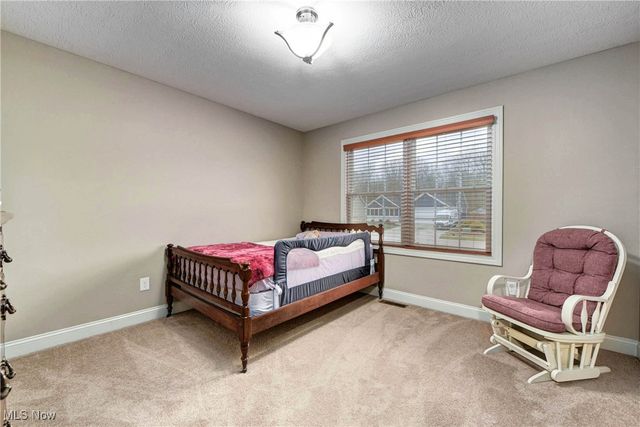 3654 Elizabeth Drive, Vermilion, OH 44089