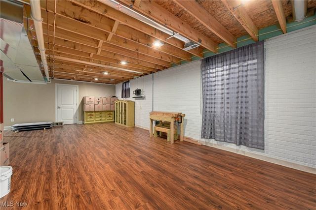 3654 Elizabeth Drive, Vermilion, OH 44089