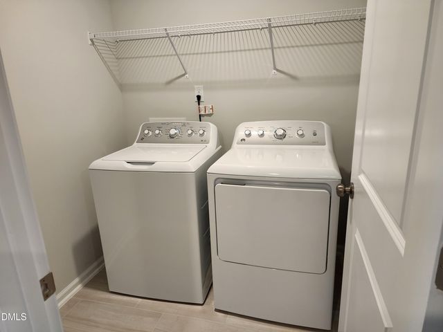 328 Deercroft Drive, Apex, NC 27539