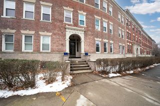 6 Parkway Rd 6, Brookline, MA 02445