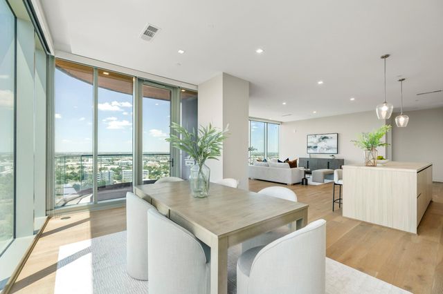 1711 Allen Parkway 2001, Houston, TX 77019