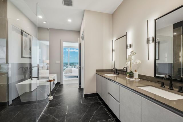 1711 Allen Parkway 2001, Houston, TX 77019