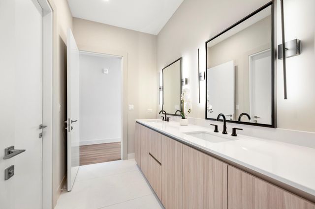 1711 Allen Parkway 2001, Houston, TX 77019