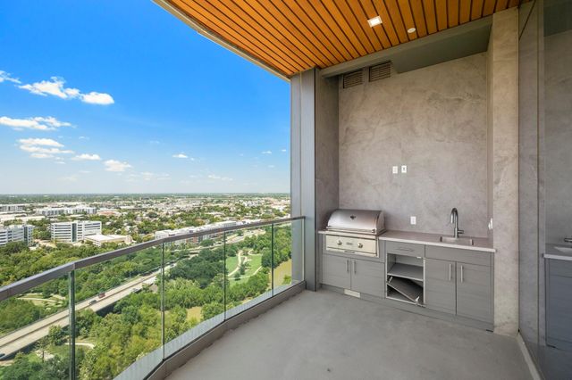 1711 Allen Parkway 2001, Houston, TX 77019