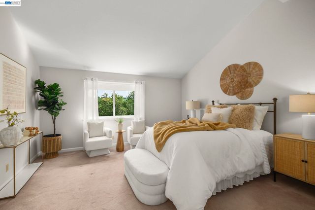 6034 Slopeview Ct, Castro Valley, CA 94552