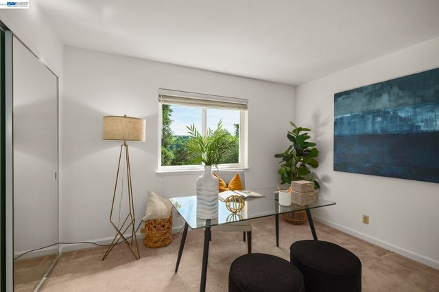 6034 Slopeview Ct, Castro Valley, CA 94552