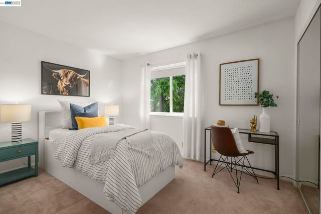 6034 Slopeview Ct, Castro Valley, CA 94552