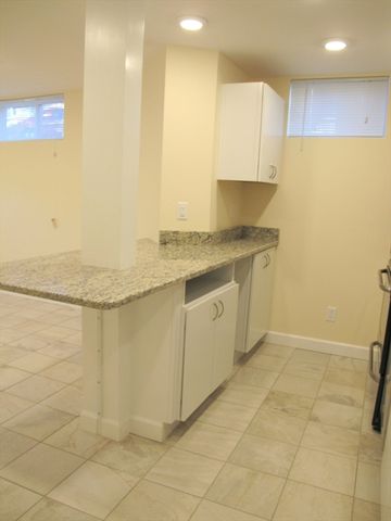 373-375 Broadway 2B, Cambridge, MA 02139