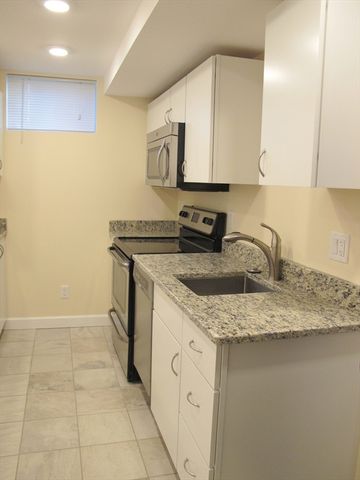 373-375 Broadway 2B, Cambridge, MA 02139