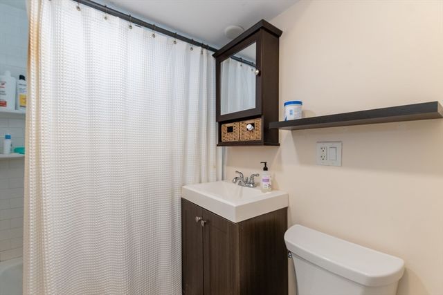 373-375 Broadway 2B, Cambridge, MA 02139