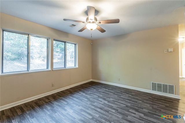 1104 Robindale Drive, Killeen, TX 76549