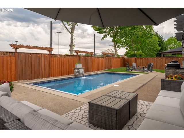 17892 Sw NURSERY Ct, Sherwood, OR 97140