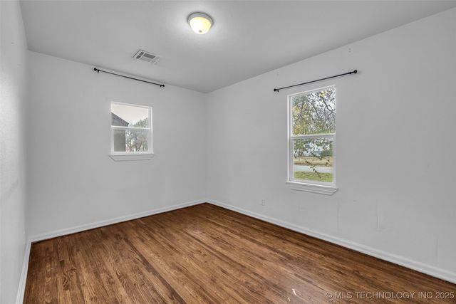 2223 S Oswego Avenue, Tulsa, OK 74114