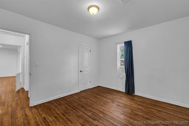 2223 S Oswego Avenue, Tulsa, OK 74114