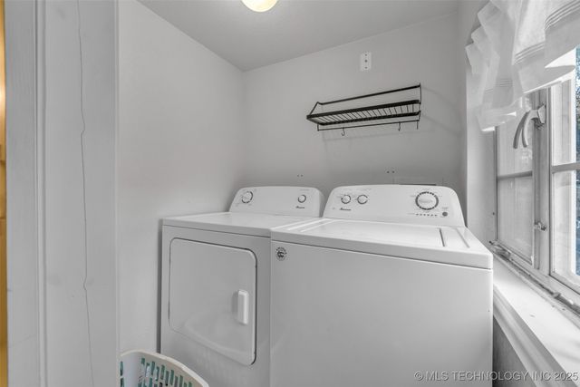 2223 S Oswego Avenue, Tulsa, OK 74114