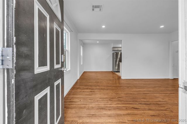 2223 S Oswego Avenue, Tulsa, OK 74114