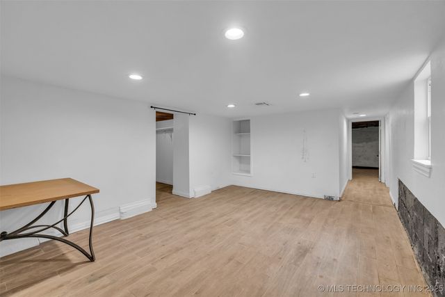 2223 S Oswego Avenue, Tulsa, OK 74114