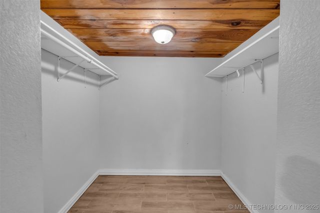 2223 S Oswego Avenue, Tulsa, OK 74114