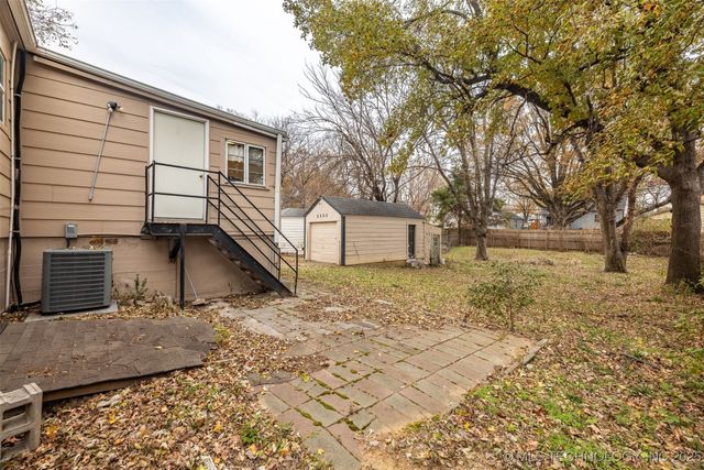 2223 S Oswego Avenue, Tulsa, OK 74114