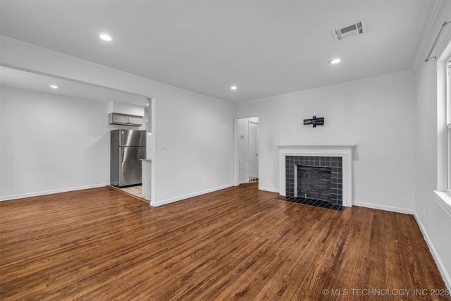 2223 S Oswego Avenue, Tulsa, OK 74114