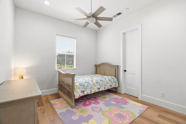 15400 Seymour Avenue, San Martin, CA 95046