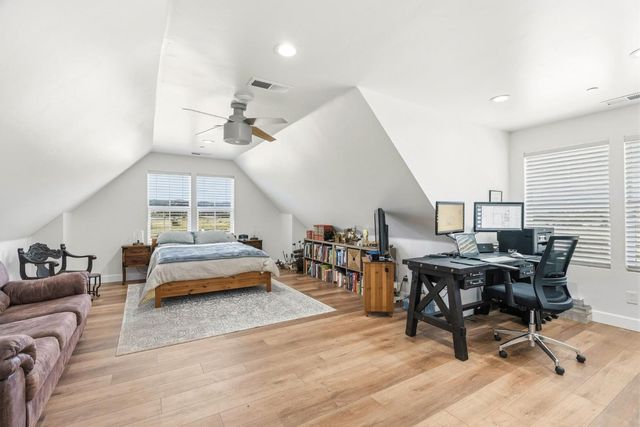 15400 Seymour Avenue, San Martin, CA 95046