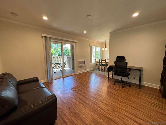 8521 Villa La Jolla A, La Jolla, CA 92037