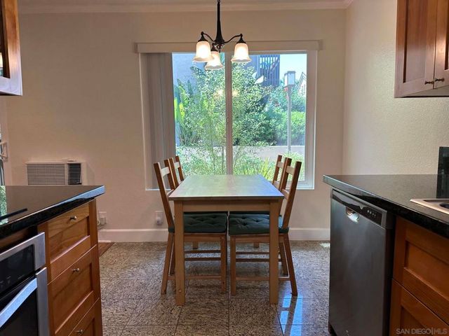 8521 Villa La Jolla A, La Jolla, CA 92037