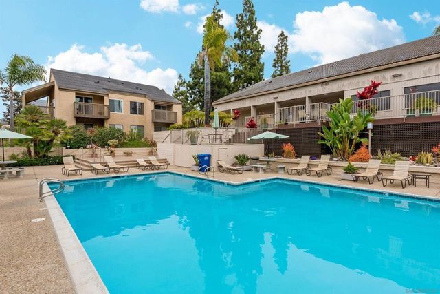 8521 Villa La Jolla A, La Jolla, CA 92037