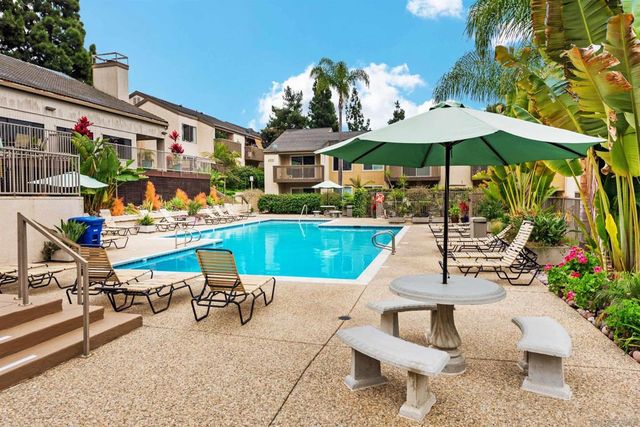 8521 Villa La Jolla A, La Jolla, CA 92037