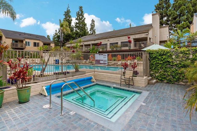 8521 Villa La Jolla A, La Jolla, CA 92037