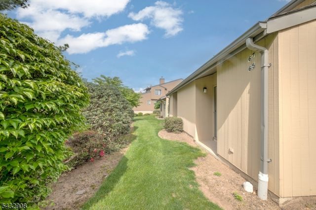 65 Perkins Dr, West Orange Twp., NJ 07052