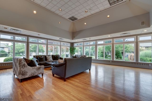 65 Perkins Dr, West Orange Twp., NJ 07052