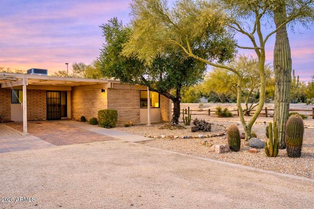 27250 N 64th Street 7, Scottsdale, AZ 85266