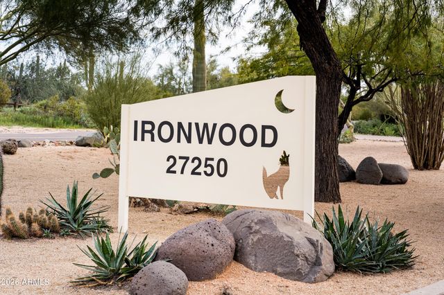 27250 N 64th Street 7, Scottsdale, AZ 85266