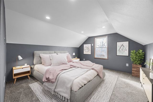 1121 23rd St SE, Cedar Rapids, IA 52403