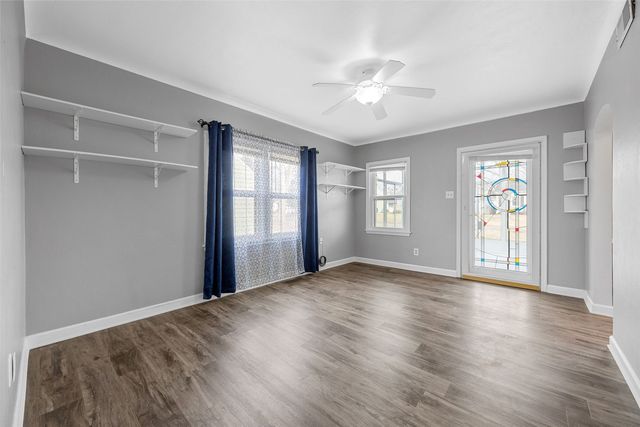 1121 23rd St SE, Cedar Rapids, IA 52403