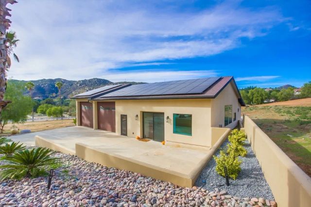 11379 Reidy Canyon, Escondido, CA 92026