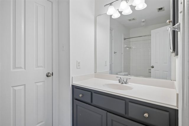 703 Heatherglen Drive, Southlake, TX 76092