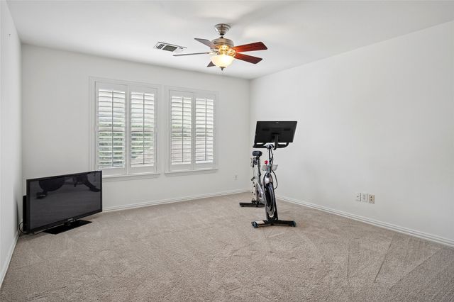 703 Heatherglen Drive, Southlake, TX 76092