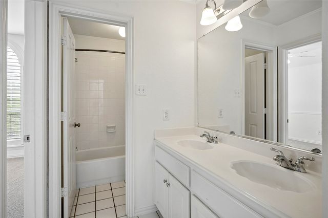 703 Heatherglen Drive, Southlake, TX 76092